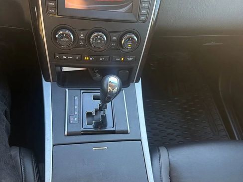 Used 2011 MAZDA CX-9 Grand Touring w/ Moonroof & Bose Audio Pkg image 13