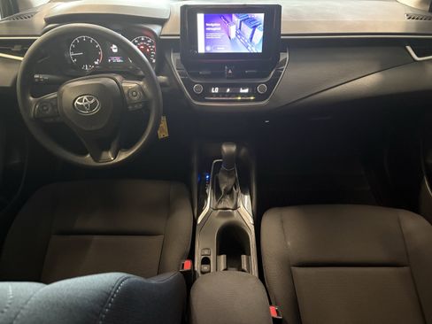 Certified 2025 Toyota Corolla LE image 8