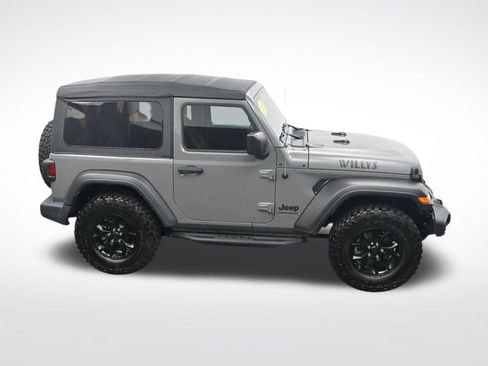 Used 2022 Jeep Wrangler Sport AWD/4WD image 34