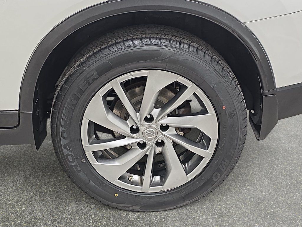 Used 2015 Nissan Rogue SL w/ SL Premium Package AWD/4WD image 33