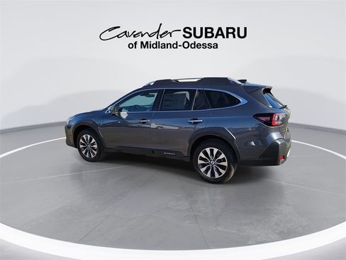 Used 2025 Subaru Outback Touring image 6
