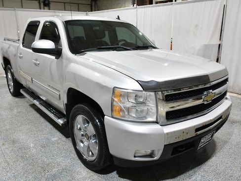 Used 2011 Chevrolet Silverado 1500 LTZ w/ LTZ Plus Package image 3