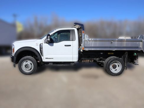New 2024 Ford F550 4x4 Regular Cab Super Duty image 9