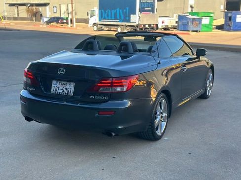 Used 2010 Lexus IS 250C image 14
