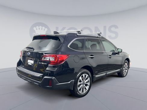 Used 2018 Subaru Outback 2.5i Touring image 7