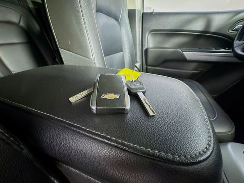 Used 2019 Chevrolet Colorado ZR2 AWD/4WD image 40