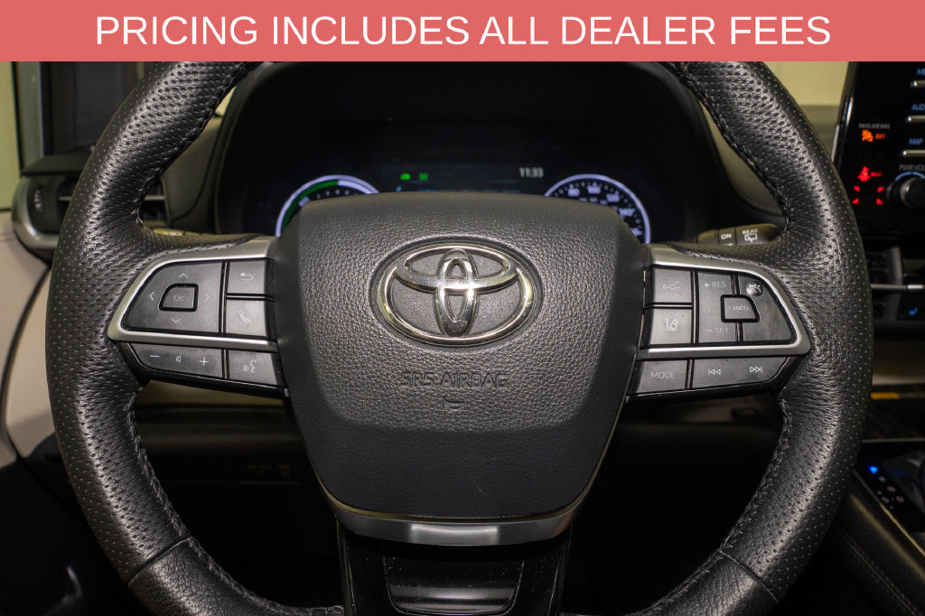 Used 2021 Toyota Sienna Limited FWD image 24