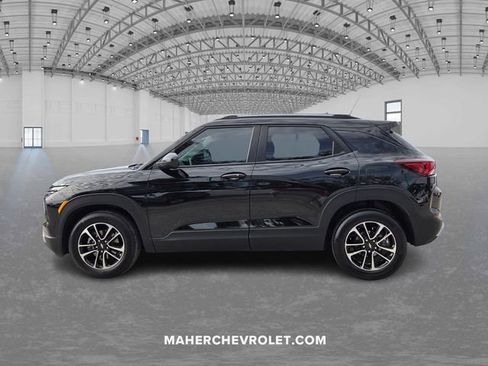 Certified 2025 Chevrolet TrailBlazer LT w/ Convenience Package FWD image 4