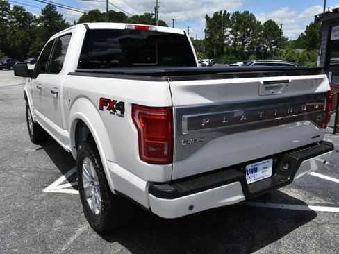 Used 2015 Ford F150 Platinum w/ Equipment Group 701A Luxury AWD/4WD image 8