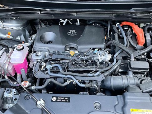 Used 2026 Toyota Sienna XSE AWD/4WD image 32