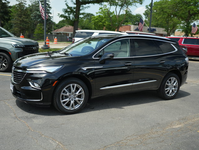 Used 2023 Buick Enclave Essence w/ Experience Buick Package AWD/4WD image 10