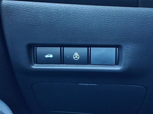New 2026 Nissan Sentra SV w/ SV Convenience Package FWD image 20