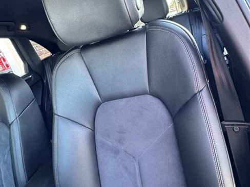 Used 2021 Porsche Macan image 29