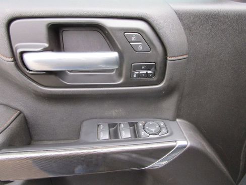 Used 2021 GMC Sierra 1500 AT4 image 25