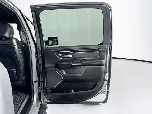Used 2024 RAM 1500 Laramie AWD/4WD image 30