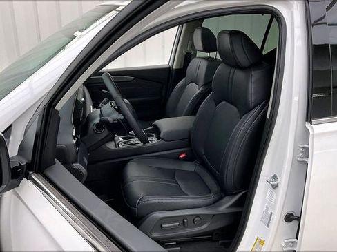 New 2026 Honda Pilot Touring image 12