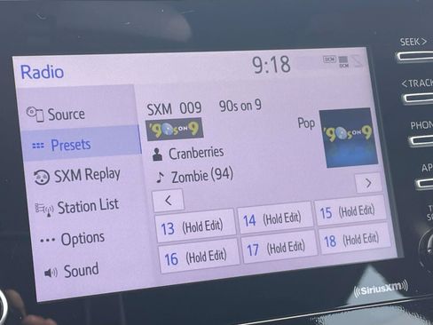 Used 2024 Toyota Camry SE FWD image 26