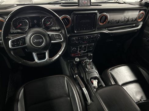 Used 2022 Jeep Gladiator Mojave w/ Cold Weather Group image 14