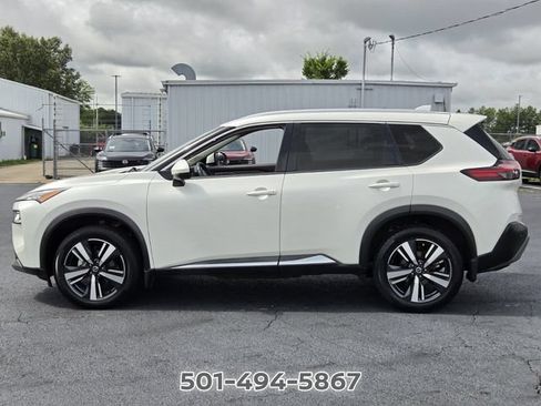 Used 2021 Nissan Rogue SL w/ Premium Package FWD image 2