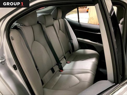 Used 2024 Toyota Camry XLE image 19