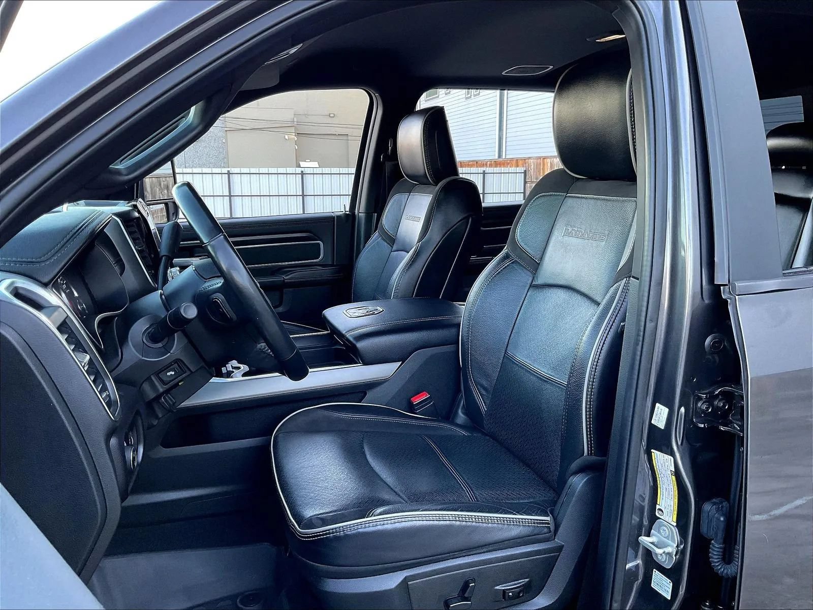 Used 2023 RAM 3500 Laramie w/ Night Edition AWD/4WD image 13