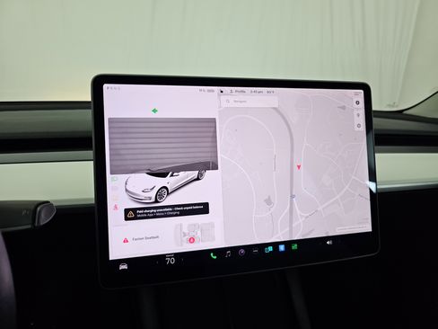 Used 2021 Tesla Model 3 Standard Range Plus image 36