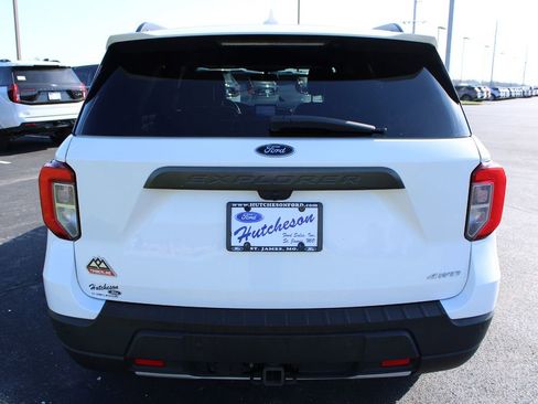 Used 2022 Ford Explorer Timberline w/ Timberline Technology Package image 8