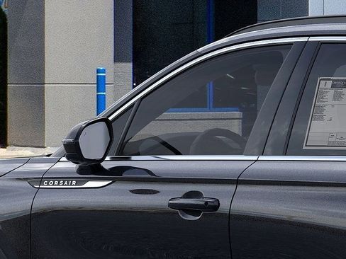 New 2026 Lincoln Corsair Premiere image 20