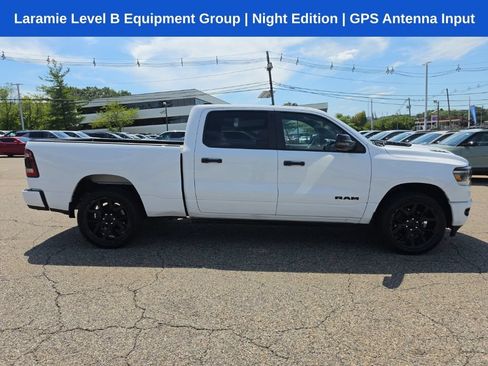 Used 2023 RAM 1500 Laramie AWD/4WD image 2