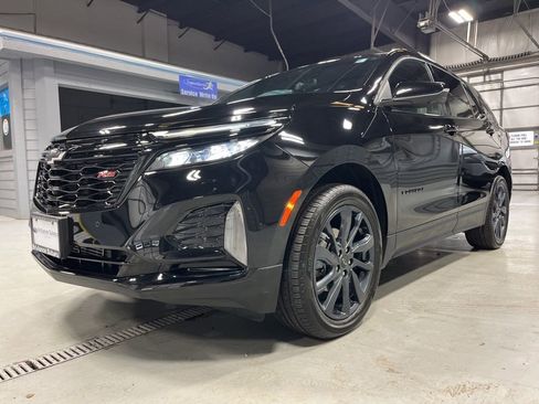 Used 2024 Chevrolet Equinox RS w/ RS Leather Package image 3