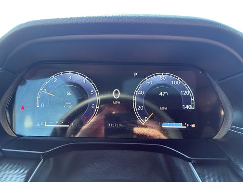 Used 2023 Jeep Grand Cherokee L Laredo AWD/4WD image 17