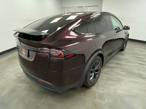 Used 2023 Tesla Model X AWD/4WD image 6