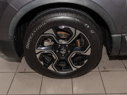 Used 2018 Honda CR-V Touring image 5
