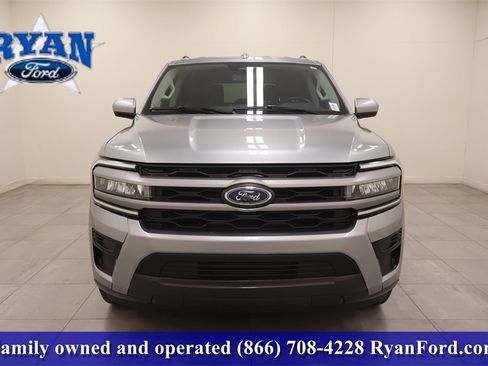 Used 2024 Ford Expedition XLT image 8