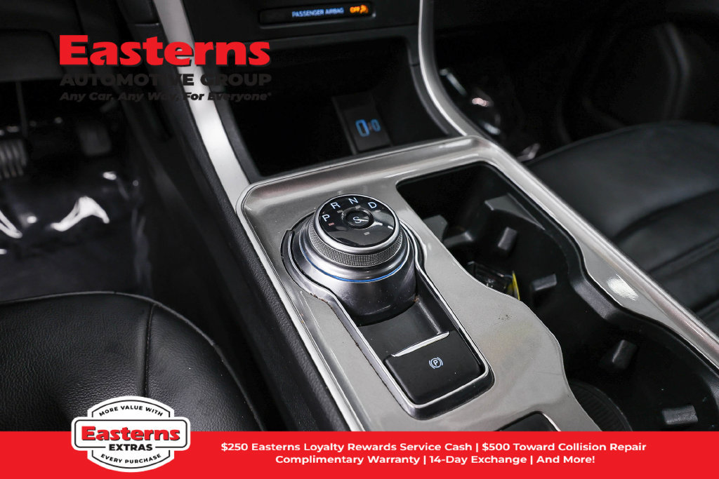 Used 2024 Ford Edge SEL AWD/4WD image 13