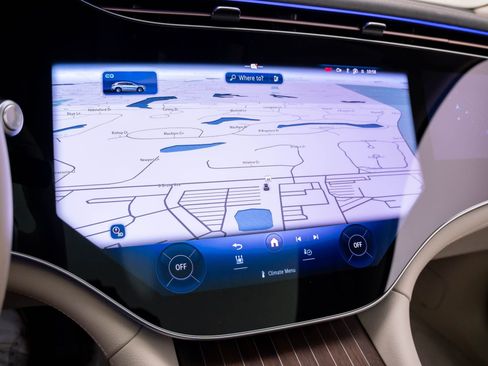 Used 2023 Mercedes-Benz EQS 580 4MATIC SUV image 33