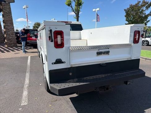Used 2024 Chevrolet Silverado 2500 W/T w/ WT Convenience Package RWD image 13