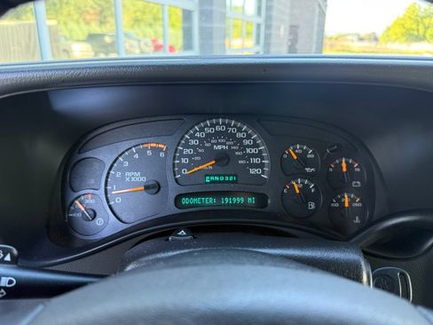 Used 2003 Chevrolet Silverado 2500 LS AWD/4WD image 43