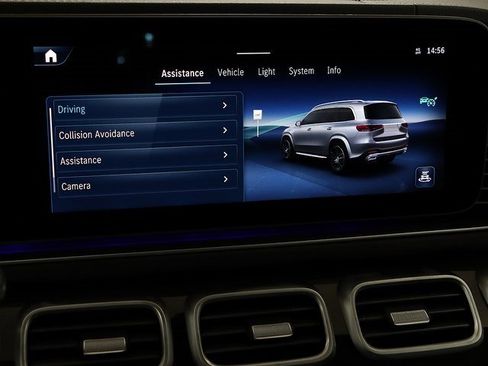 New 2026 Mercedes-Benz GLS 580 4MATIC image 19