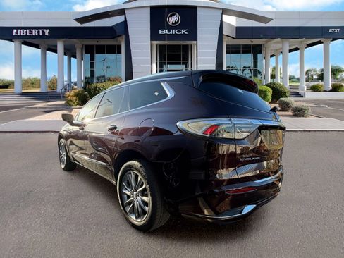 Used 2023 Buick Enclave Avenir w/ Trailering Package, 5000 lbs. FWD image 4
