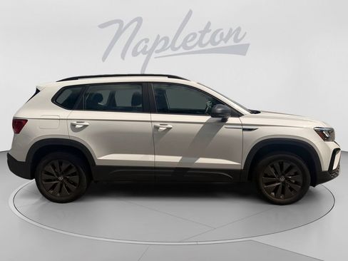 Used 2024 Volkswagen Taos S FWD image 7