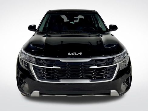 Used 2024 Kia Seltos LX image 10