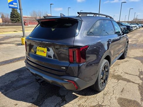 Used 2025 Kia Sorento X-Line EX AWD/4WD image 8