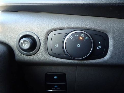 New 2026 Ford Transit 250 148 Medium Roof Extended AWD image 21