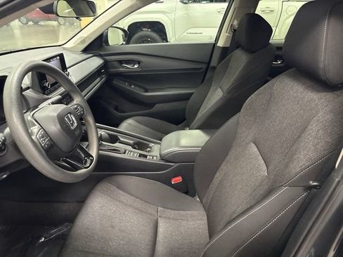 Used 2024 Honda Accord EX image 13