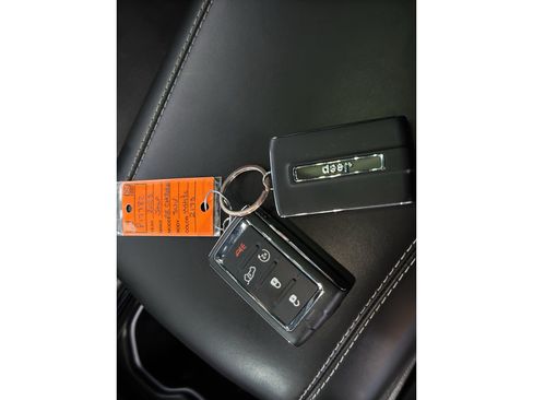 Used 2023 Jeep Grand Cherokee L Overland AWD/4WD image 41