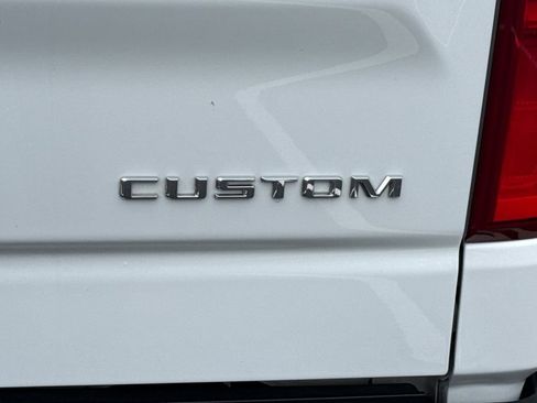 Used 2019 Chevrolet Silverado 1500 Custom Trail Boss w/ Custom Convenience Package image 13