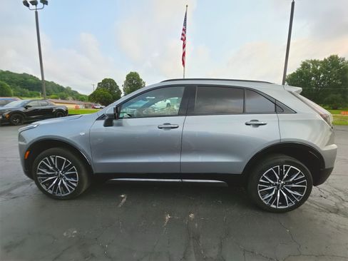 Used 2024 Cadillac XT4 Sport AWD/4WD image 2