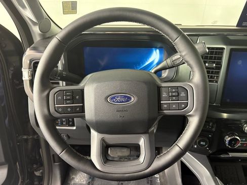 Certified 2025 Ford F350 Lariat image 17