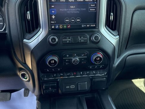 Used 2022 Chevrolet Silverado 2500 LTZ w/ LTZ Plus Package AWD/4WD image 14